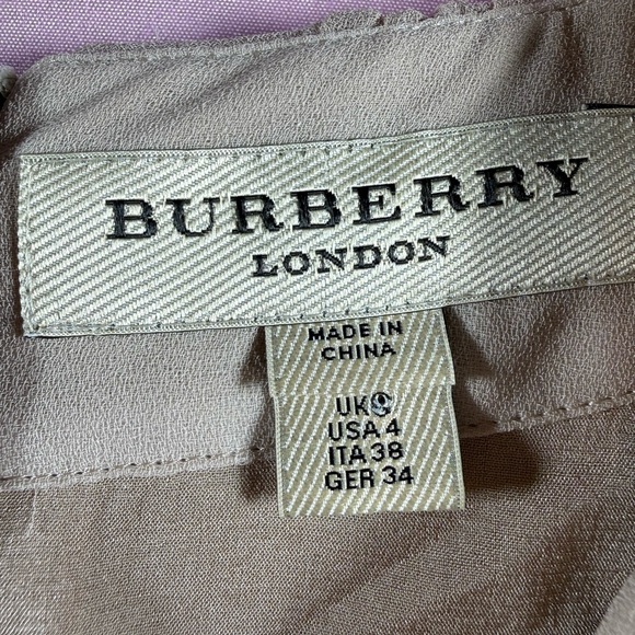 Burberry Elegant Cream Ruched Dress - Picture 5 of 11